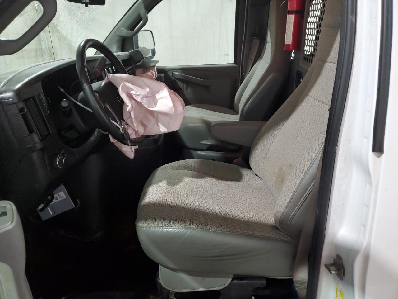 2019 Chevrolet Express G2500 VIN: 1GCWGAFG4K1251990 Lot: 65060334