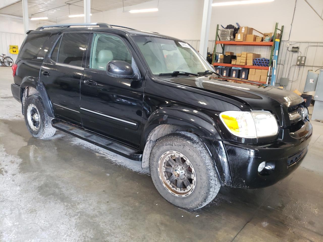 2005 Toyota Sequoia Limited VIN: 5TDBT48A75S241532 Lot: 64460304