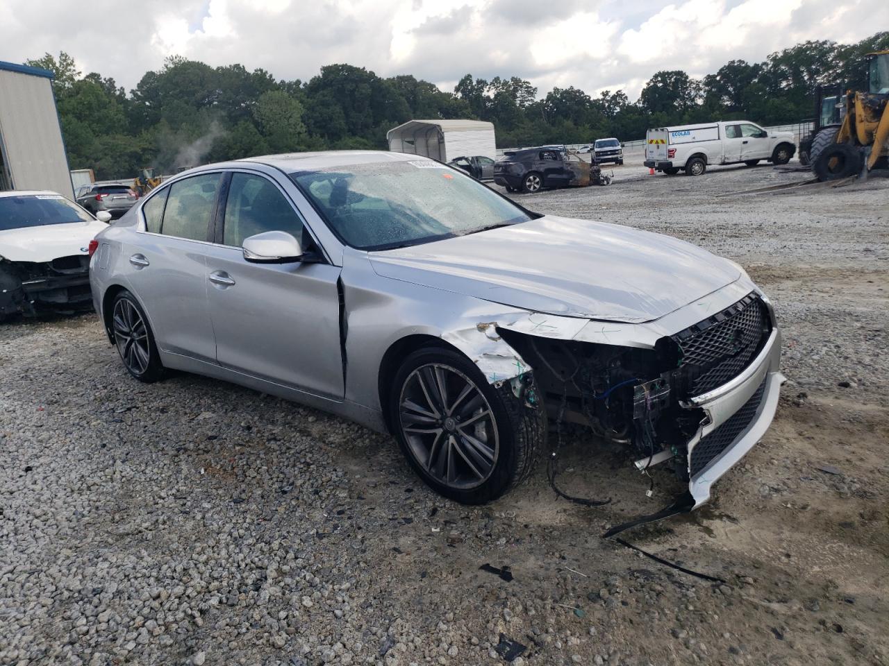 2015 Infiniti Q50 - Image 4