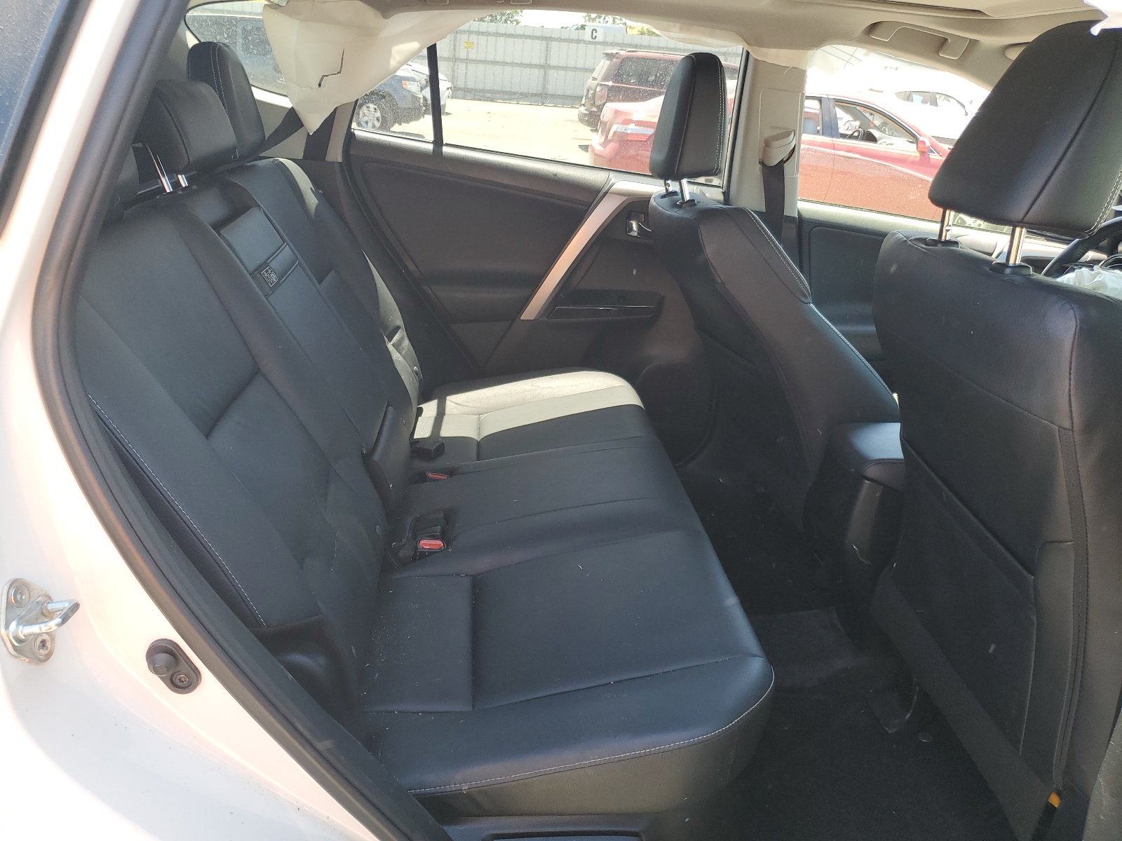 JTMDJREV0HD101602 2017 Toyota Rav4 Hv Limited