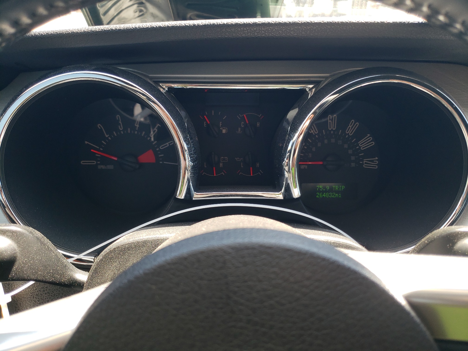 1ZVHT80N275276985 2007 Ford Mustang