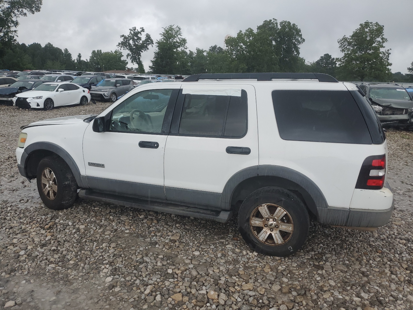 1FMEU63E86UB67952 2006 Ford Explorer Xlt