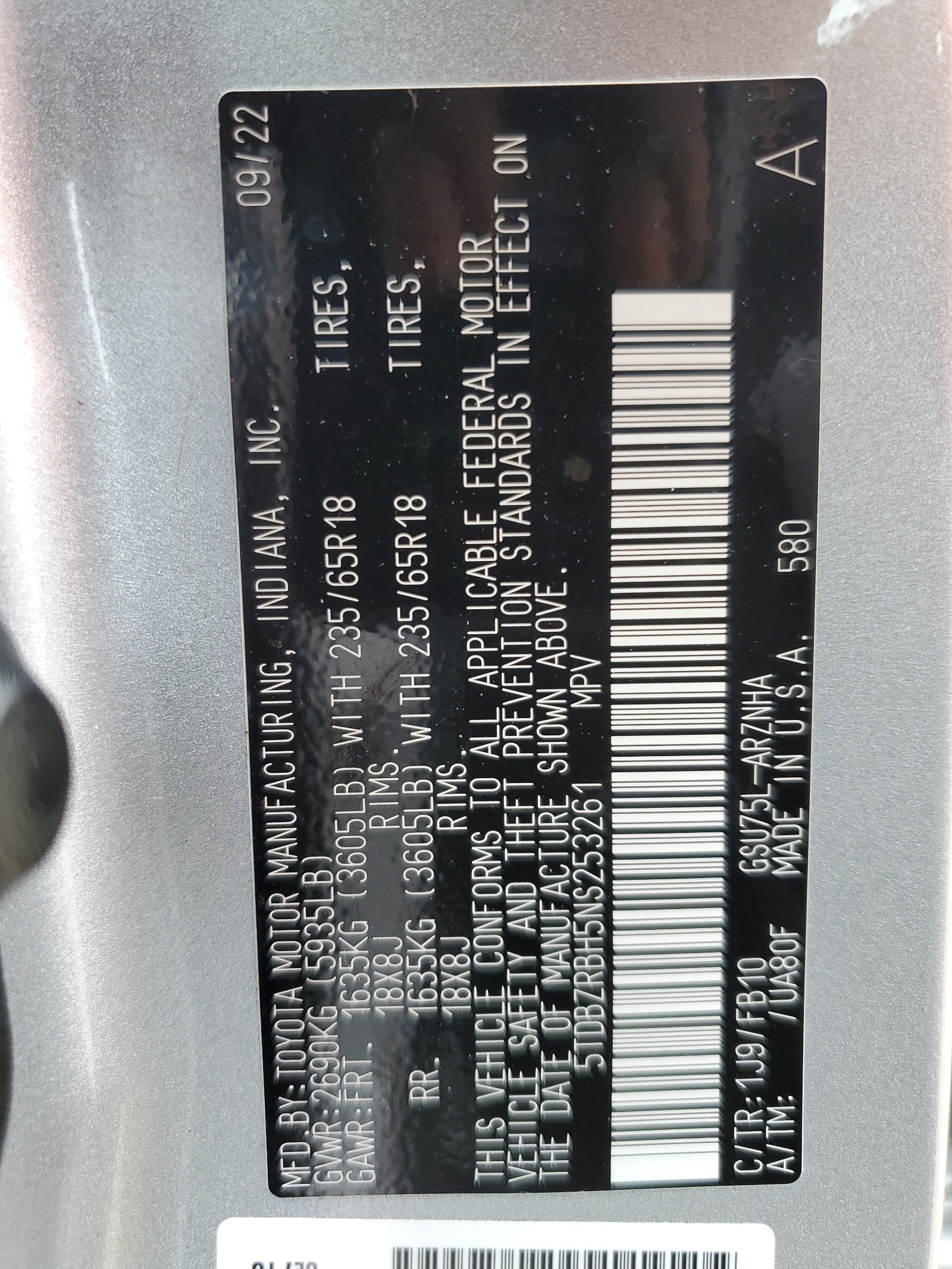 5TDBZRBH5NS253261 2022 Toyota Highlander L