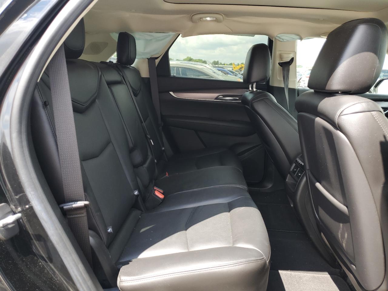 2018 Cadillac Xt5 Premium Luxury VIN: 1GYKNERS5JZ170003 Lot: 63424684