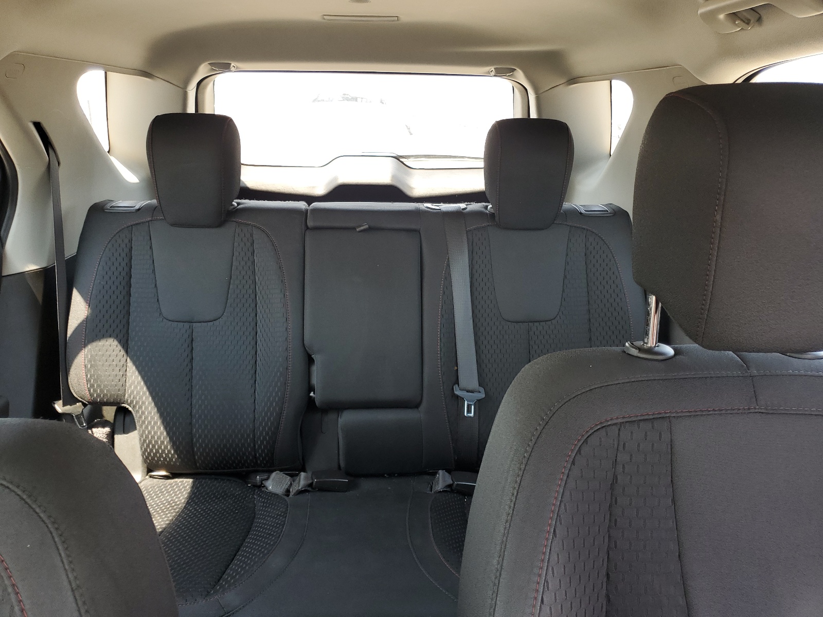 1GNALAEKXFZ109573 2015 Chevrolet Equinox Ls