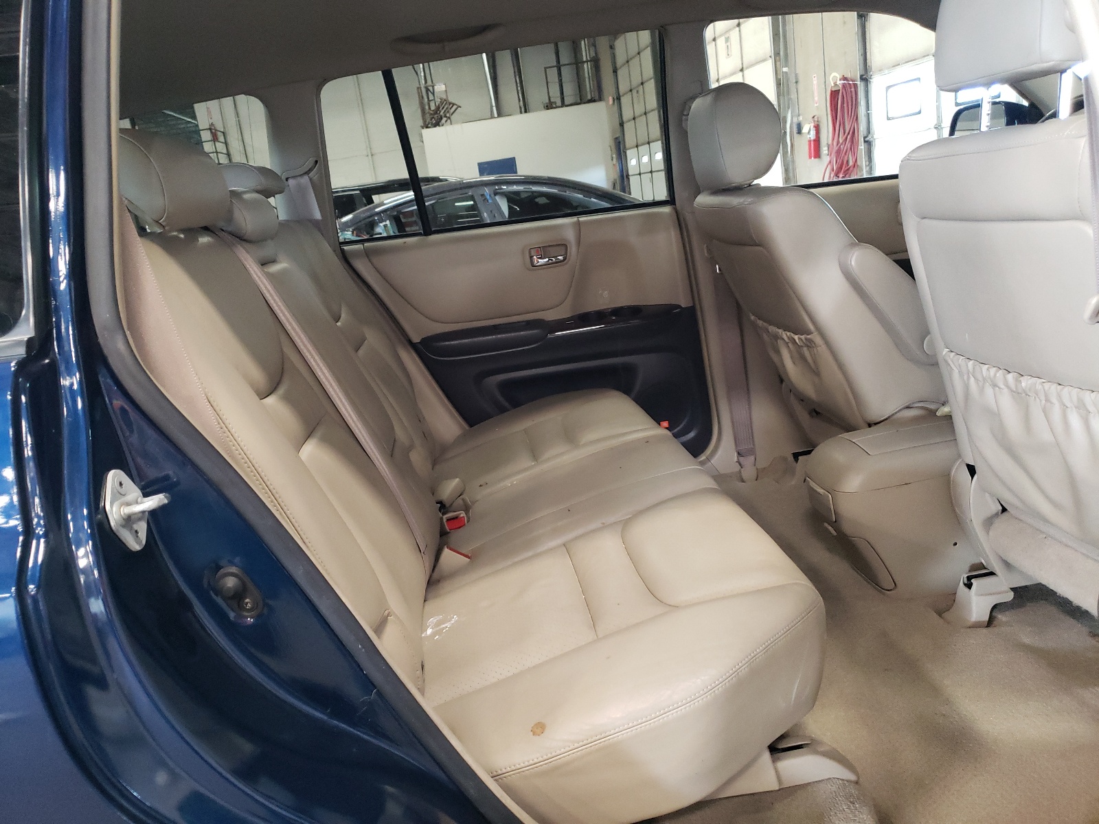 JTEHF21A220054175 2002 Toyota Highlander Limited