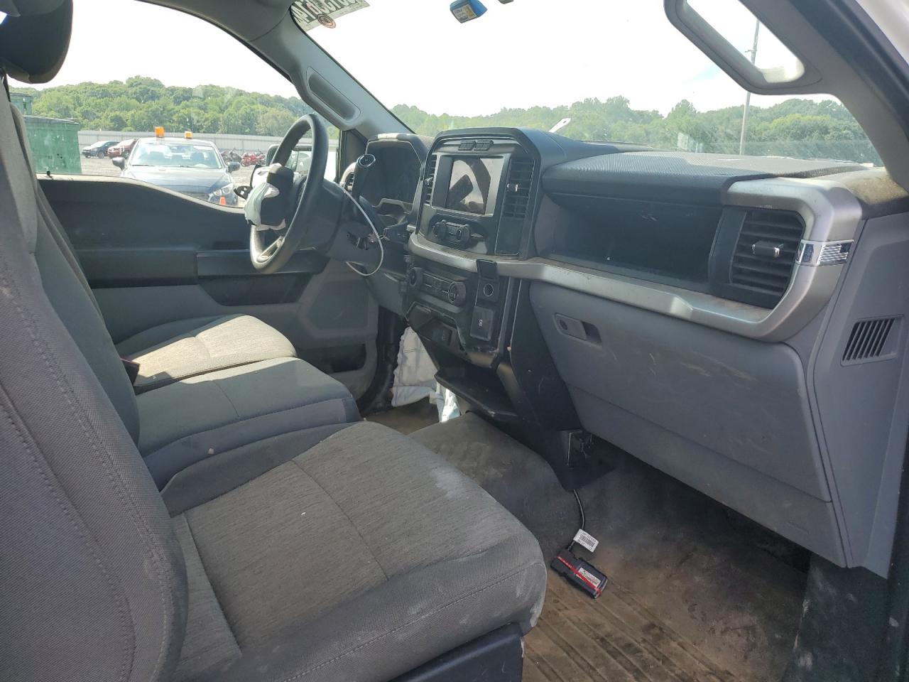 2016 Ford F150 VIN: 1FTMF1CB0NKE56241 Lot: 63133614