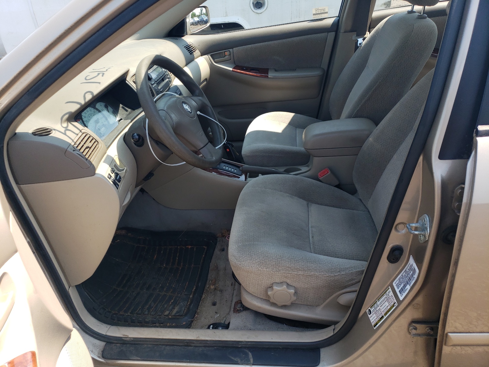 2T1BR32E74C246774 2004 Toyota Corolla Ce