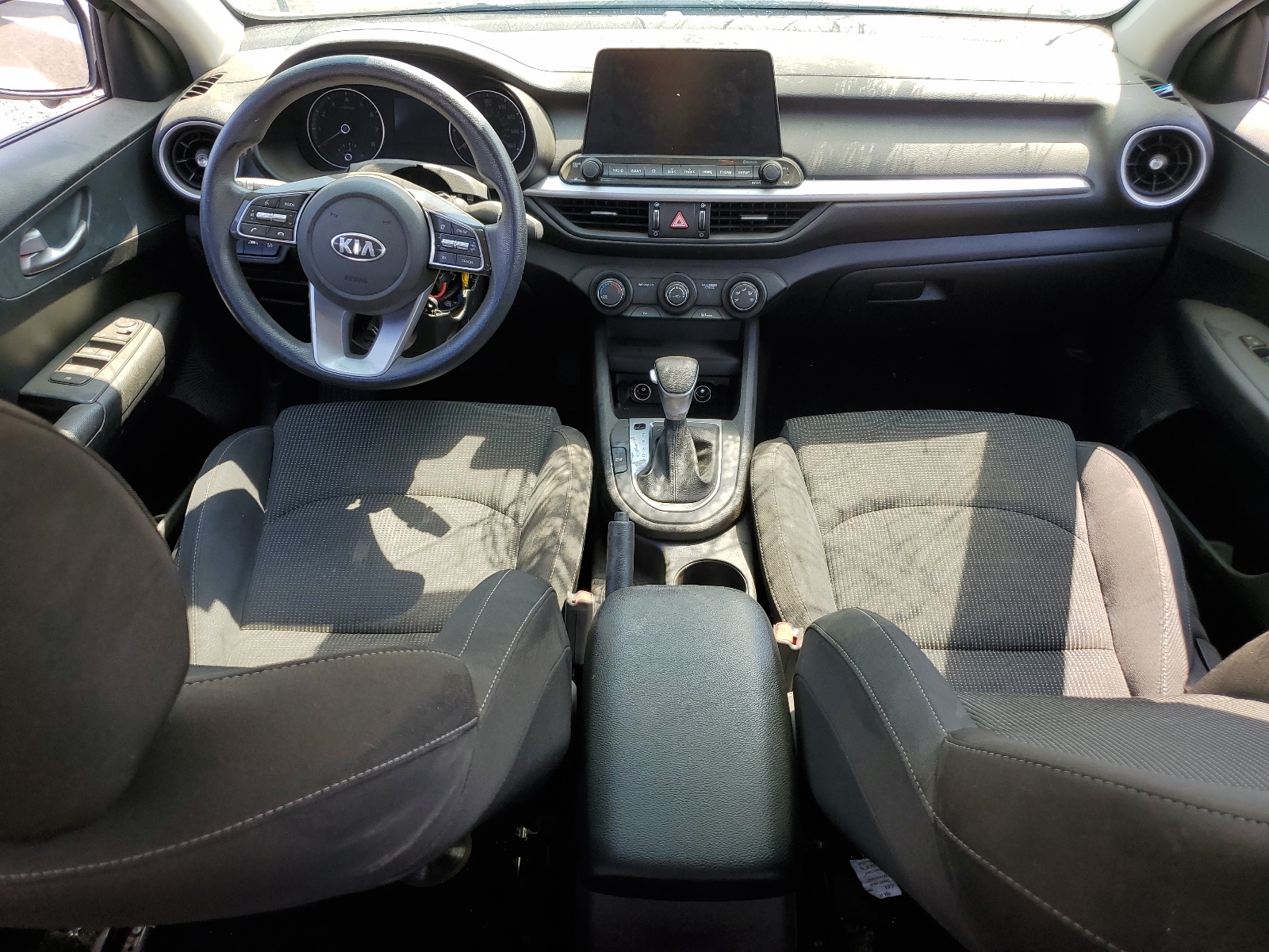 3KPF24AD8ME363348 2021 Kia Forte Fe