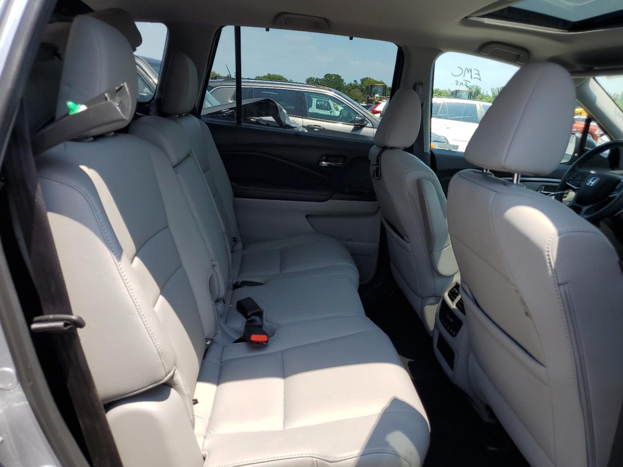 2022 Honda Pilot Se VIN: 5FNYF6H29NB075704 Lot: 63784464