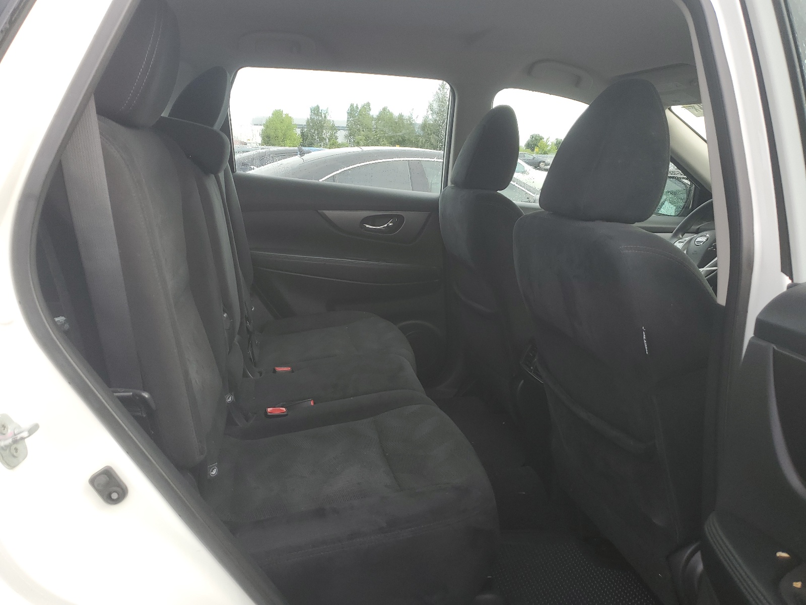 5N1AT2MT6GC886230 2016 Nissan Rogue S