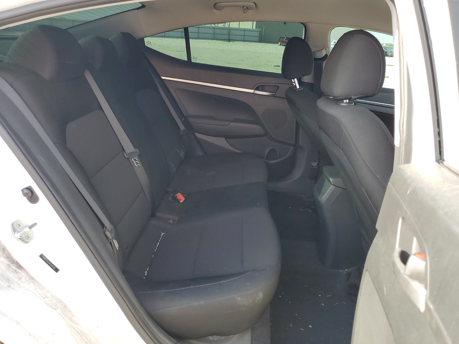 5NPD74LF0KH497142 2019 Hyundai Elantra Se