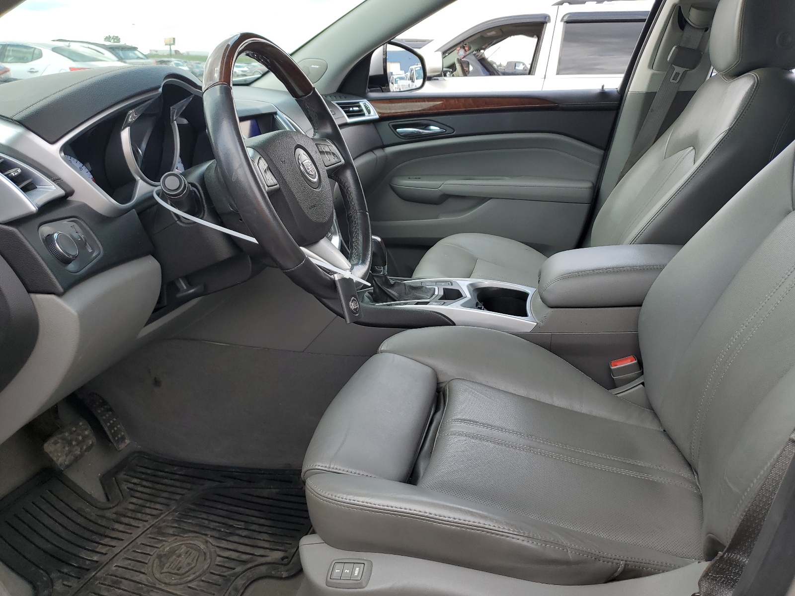 3GYFNAEY6BS653664 2011 Cadillac Srx Luxury Collection