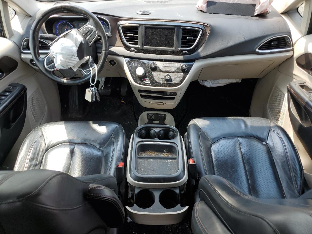 2019 Chrysler Pacifica Touring L VIN: 2C4RC1BG1KR597487 Lot: 63702374