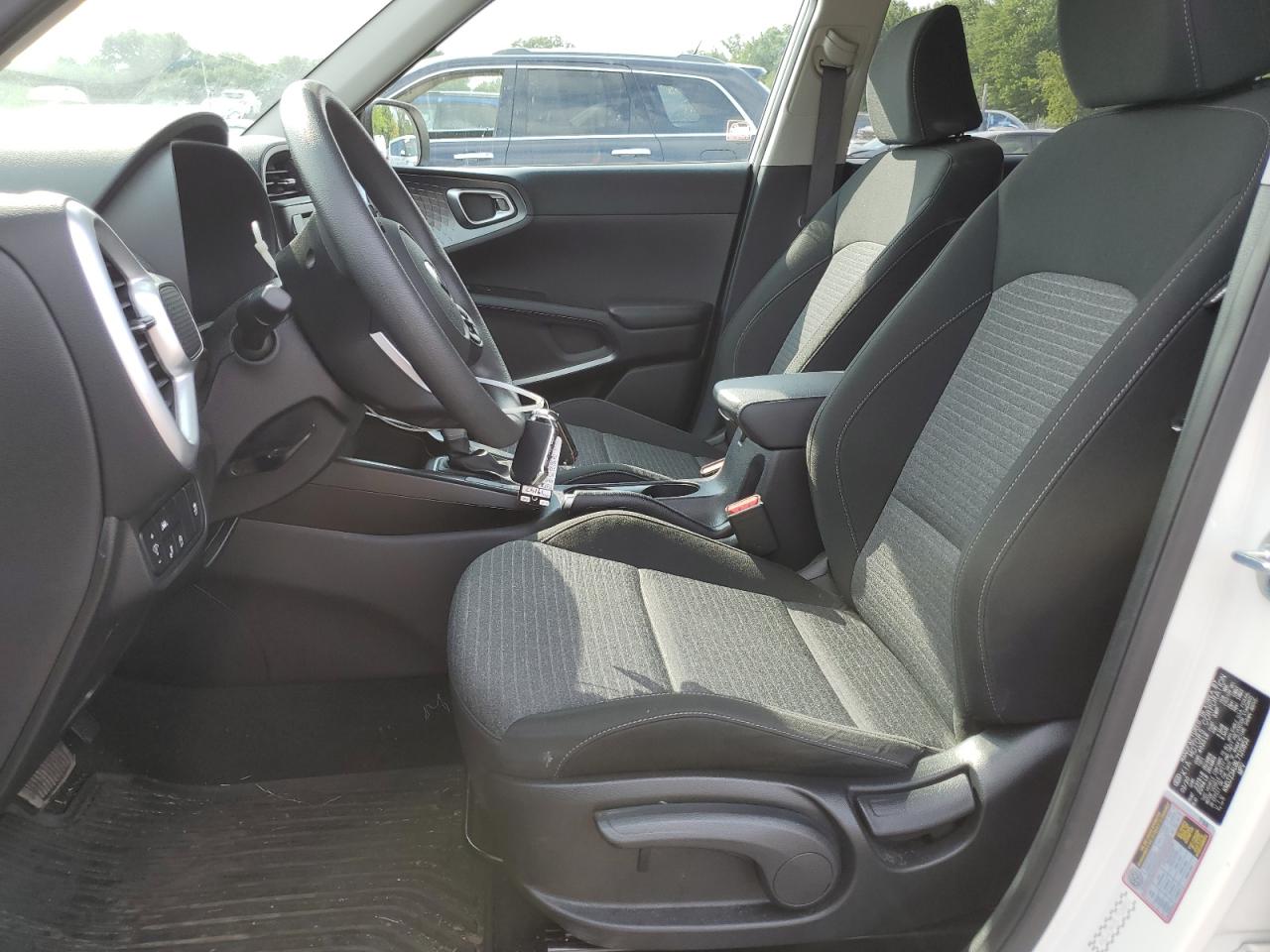 2020 Kia Soul Lx VIN: KNDJ23AU8L7120853 Lot: 64950704