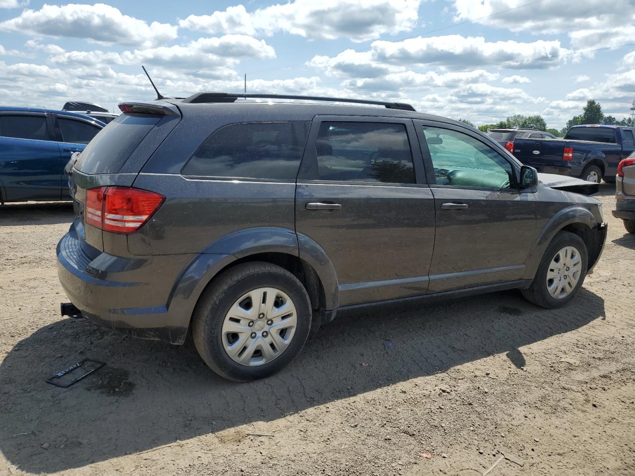 2018 Dodge Journey - Image 3