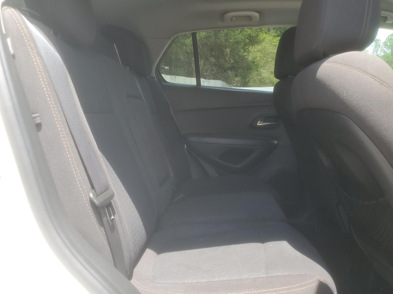 2020 Chevrolet Trax Ls VIN: KL7CJKSB4LB044514 Lot: 63677364