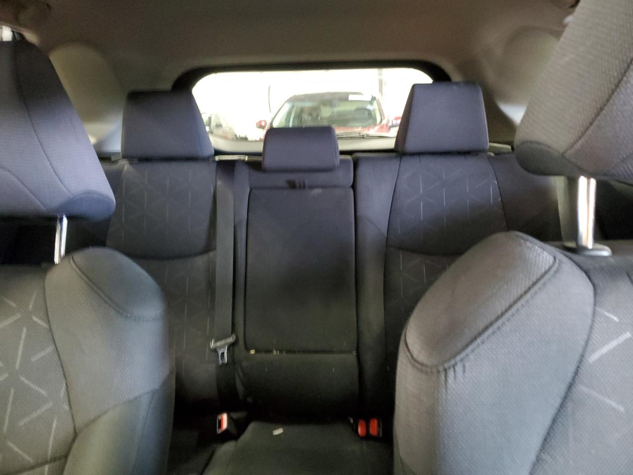 2020 Toyota Rav4 Xle VIN: JTMRWRFV3LD058839 Lot: 63106004