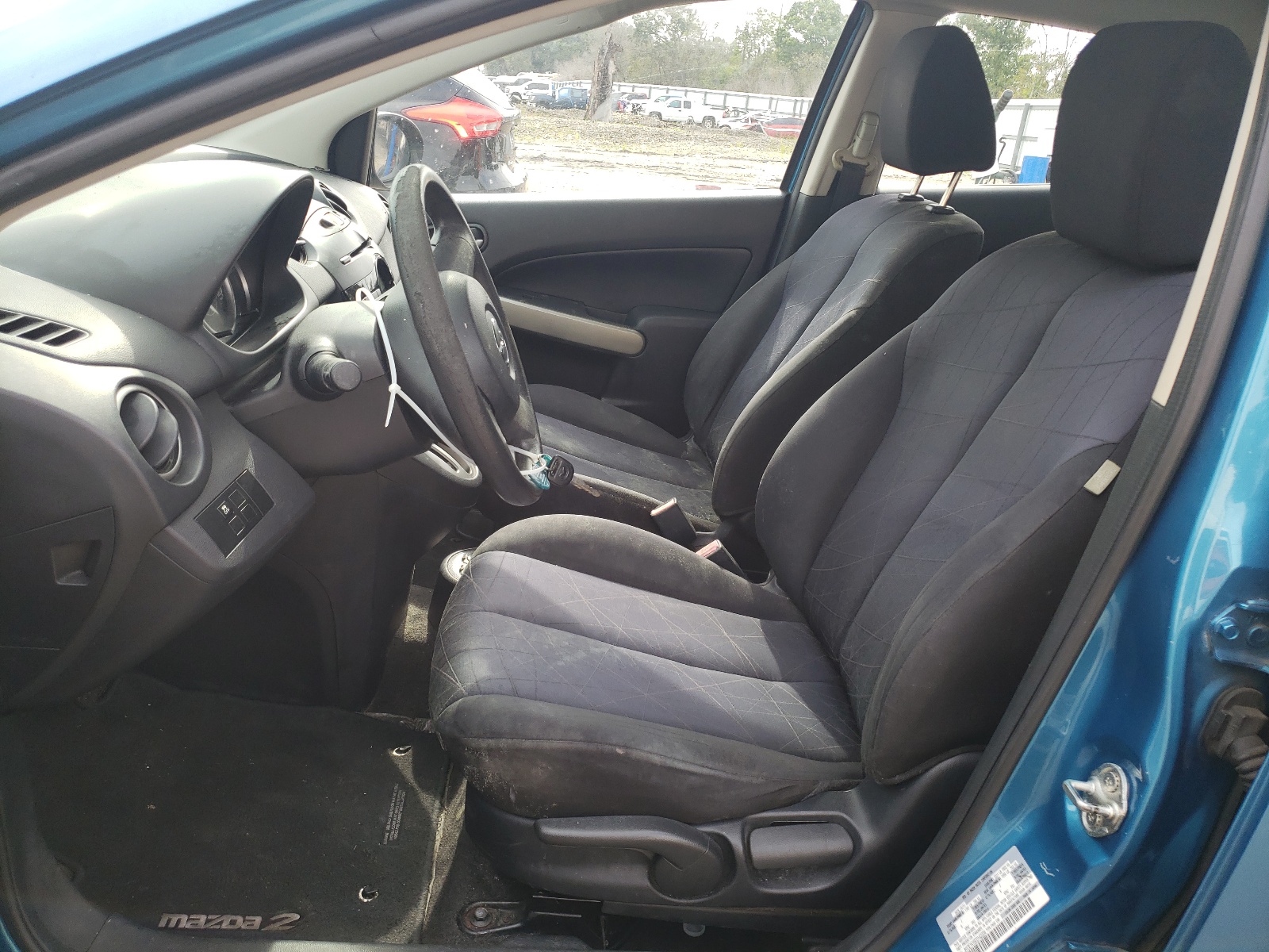 JM1DE1KY6C0142224 2012 Mazda Mazda2