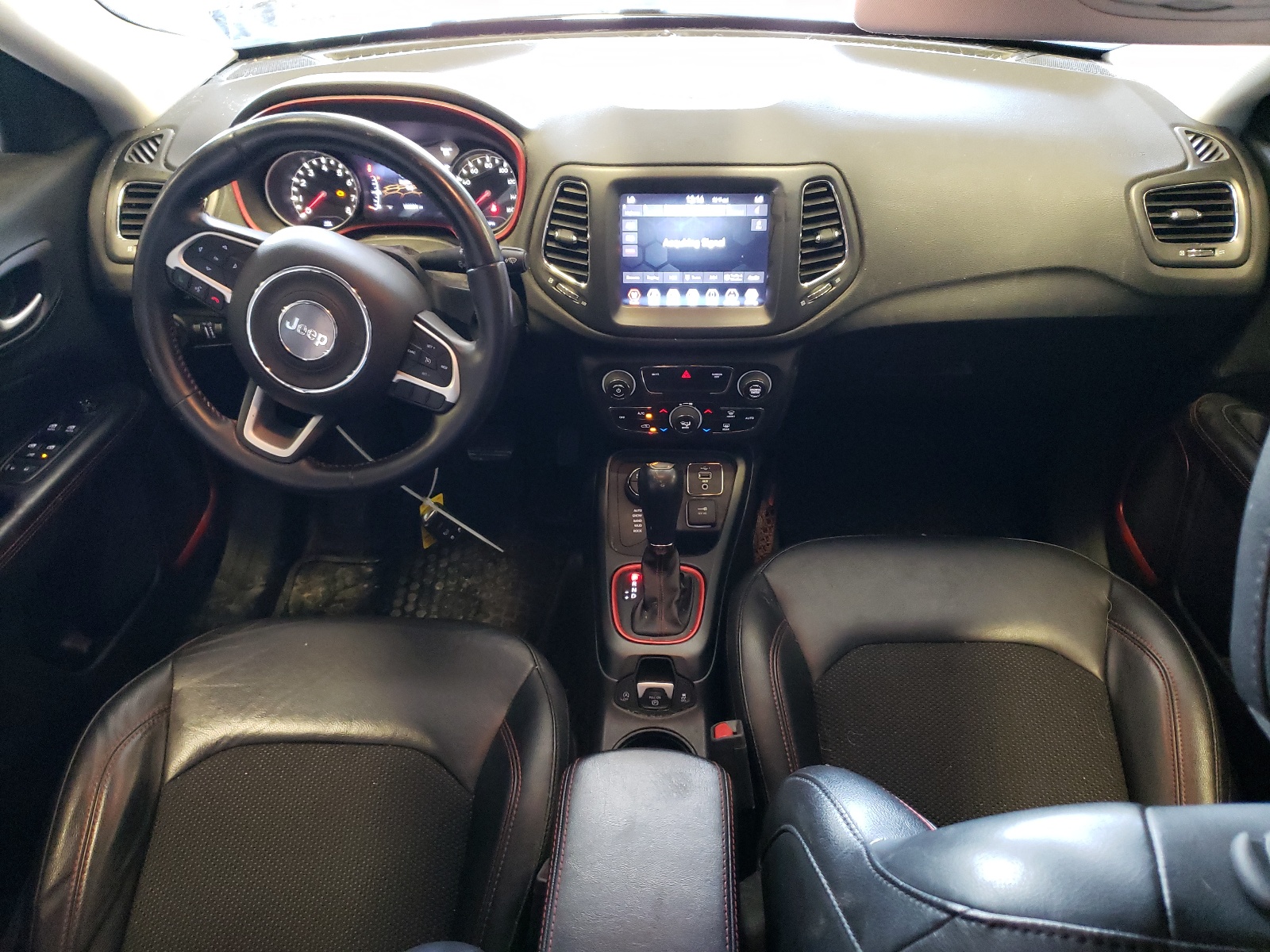 3C4NJDDB7KT671709 2019 Jeep Compass Trailhawk