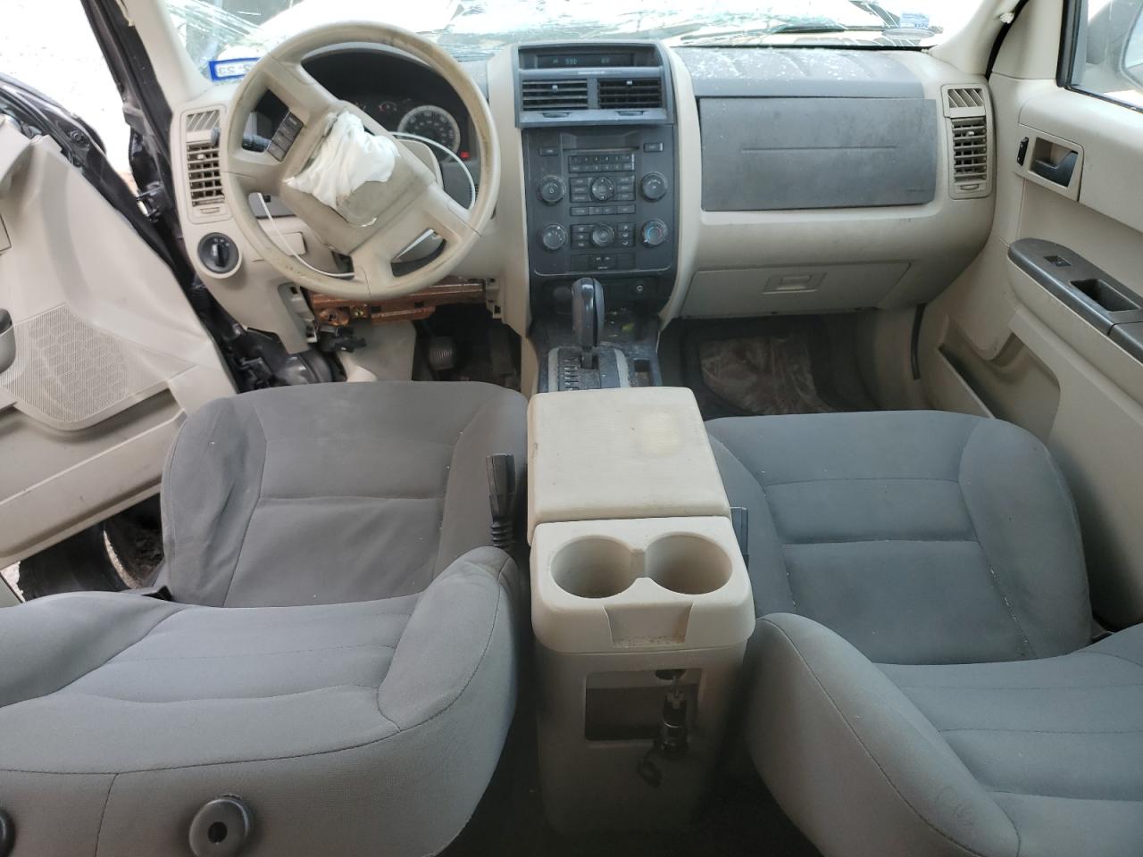 2008 Ford Escape Xls VIN: 1FMCU02Z98KB59138 Lot: 62514344