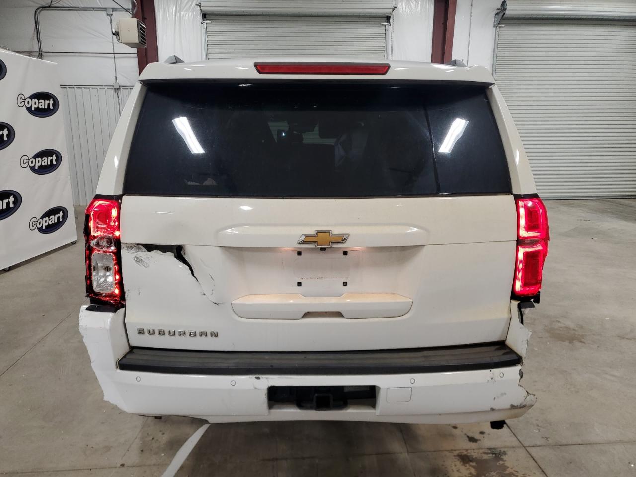 2018 Chevrolet Suburban K1500 Lt VIN: 1GNSKHKCXJR115671 Lot: 63240094