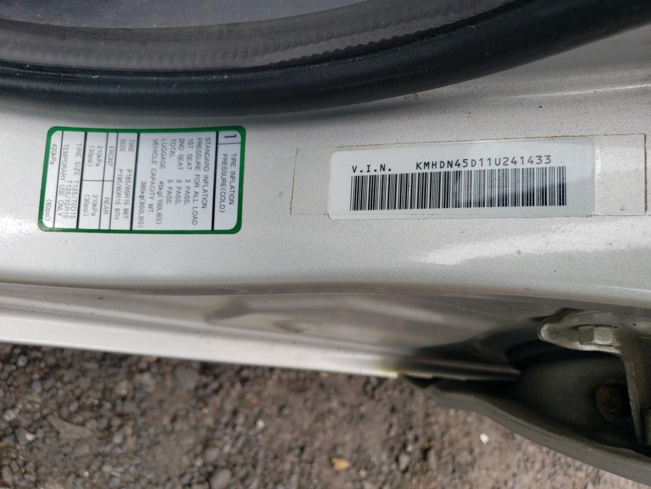 2001 Hyundai Elantra Gls VIN: KMHDN45D11U241433 Lot: 62443034