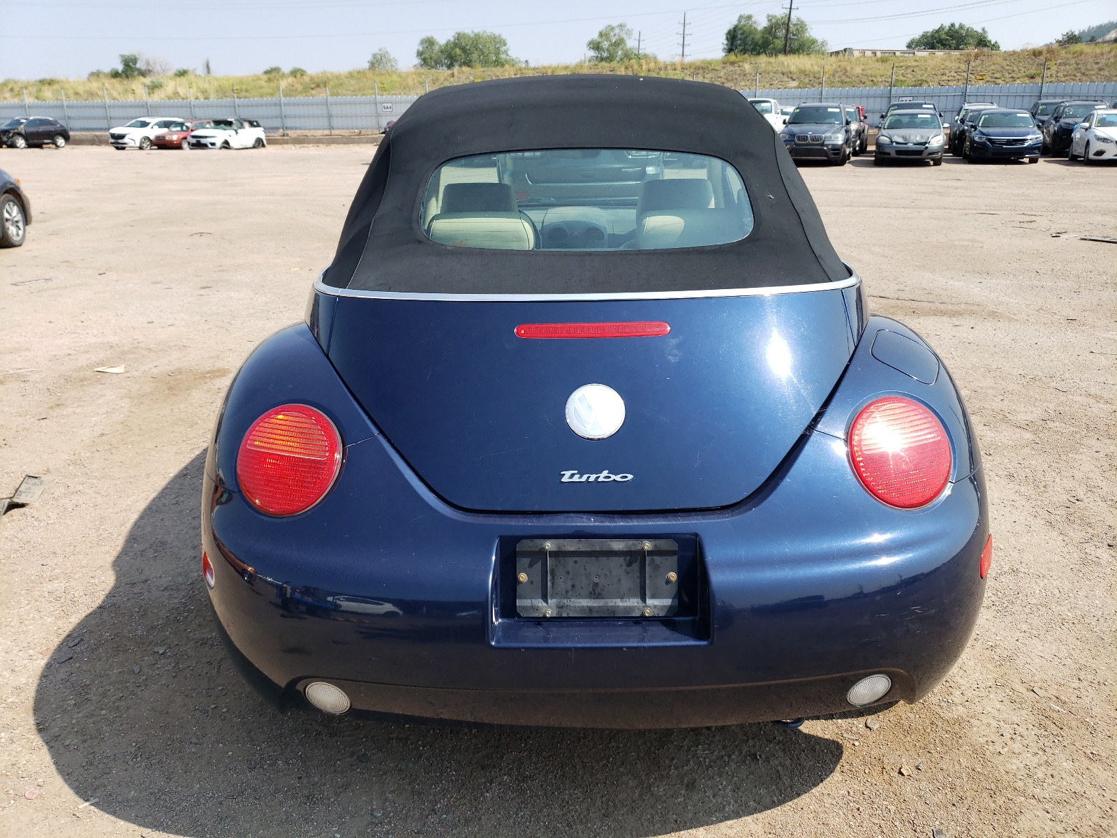 3VWCD31Y05M305216 2005 Volkswagen New Beetle Gls