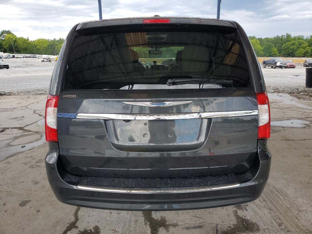 2011 Chrysler Town & Country Touring VIN: 2A4RR5DG6BR702067 Lot: 61684664