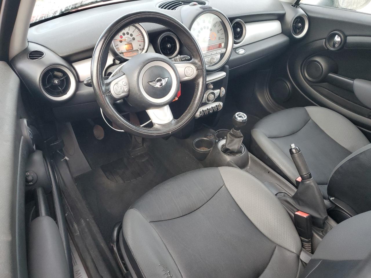 2010 Mini Cooper VIN: WMWMF3C54ATU76919 Lot: 65223324