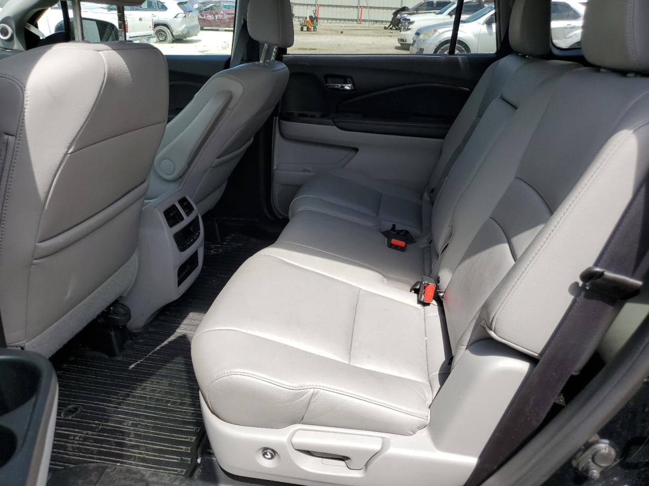 2016 Honda Pilot Exl VIN: 5FNYF5H51GB052134 Lot: 64961654