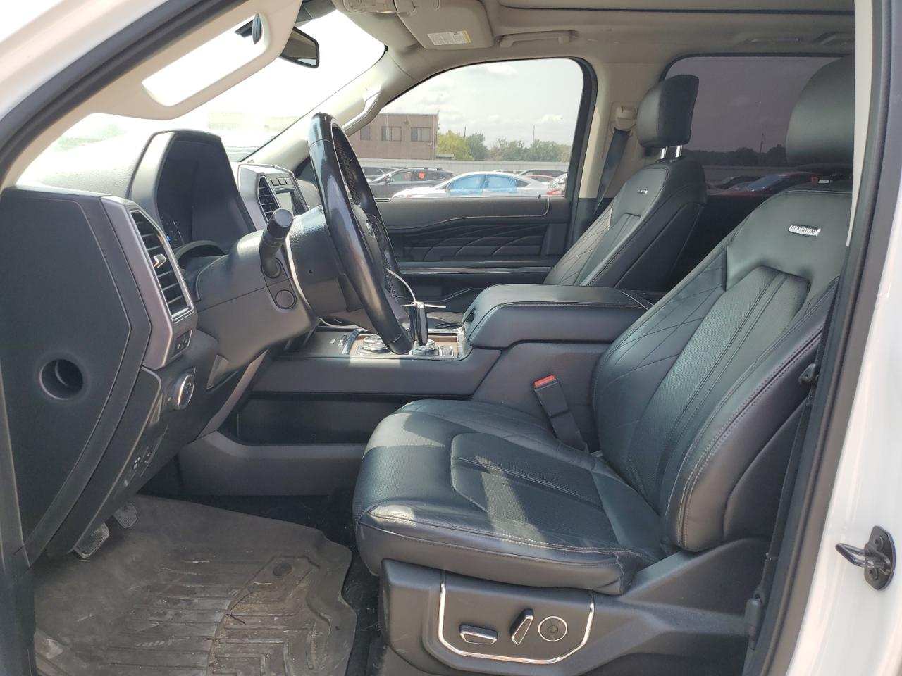 2018 Ford Expedition Max Platinum VIN: 1FMJK1MT2JEA44686 Lot: 63876594
