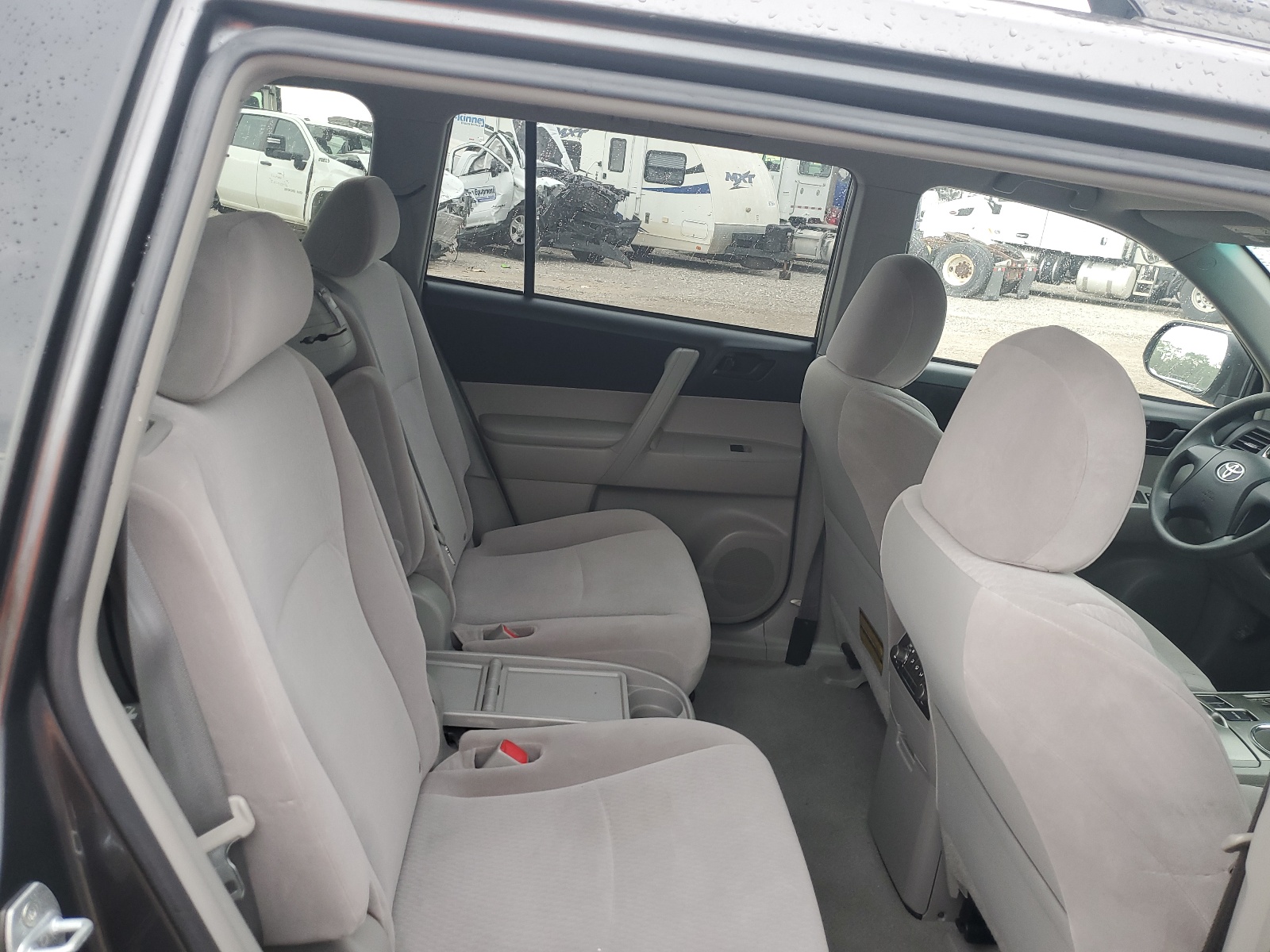 JTEDA41AX92005765 2009 Toyota Highlander