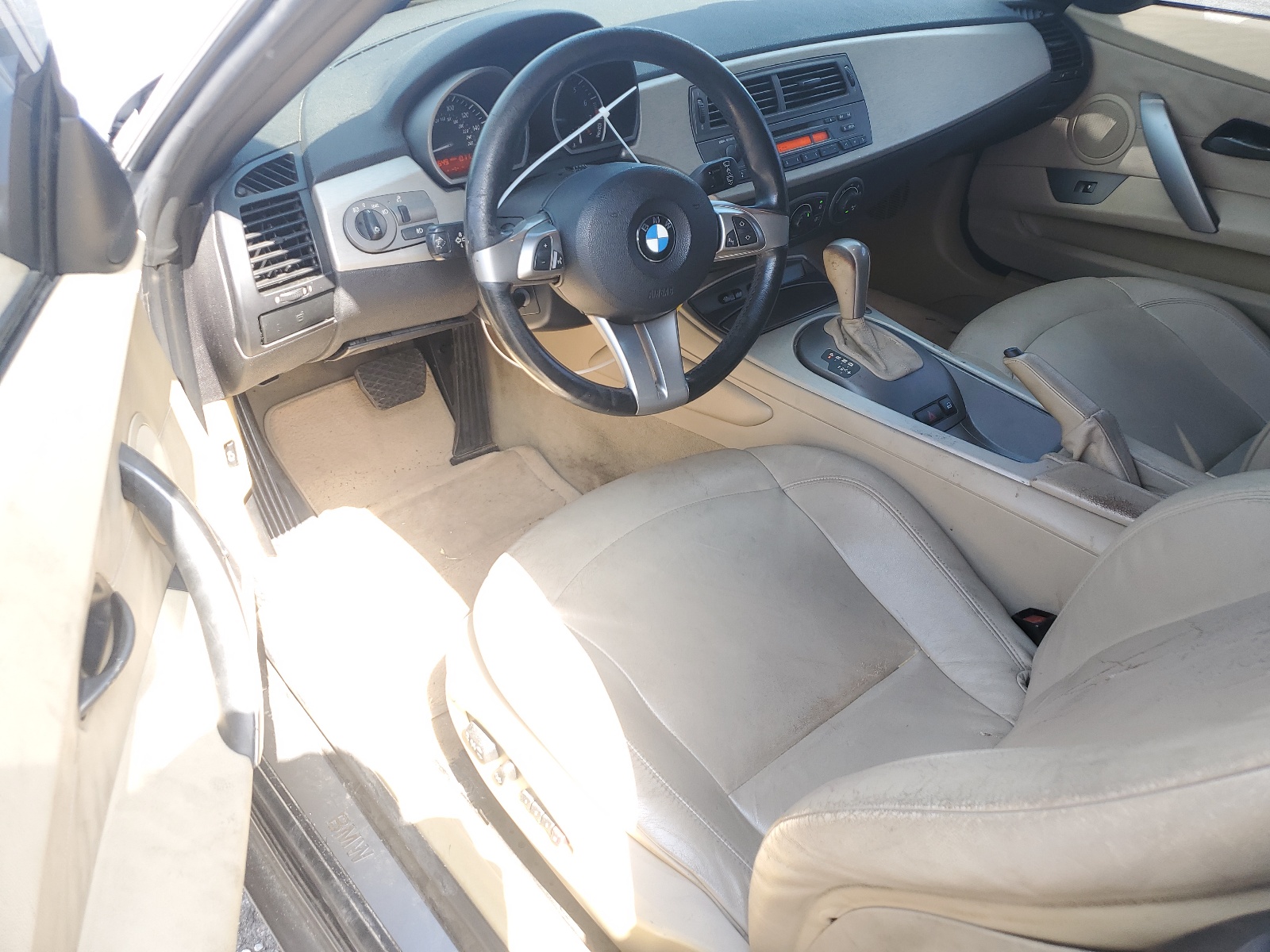 4USBT53554LU06827 2004 BMW Z4 3.0