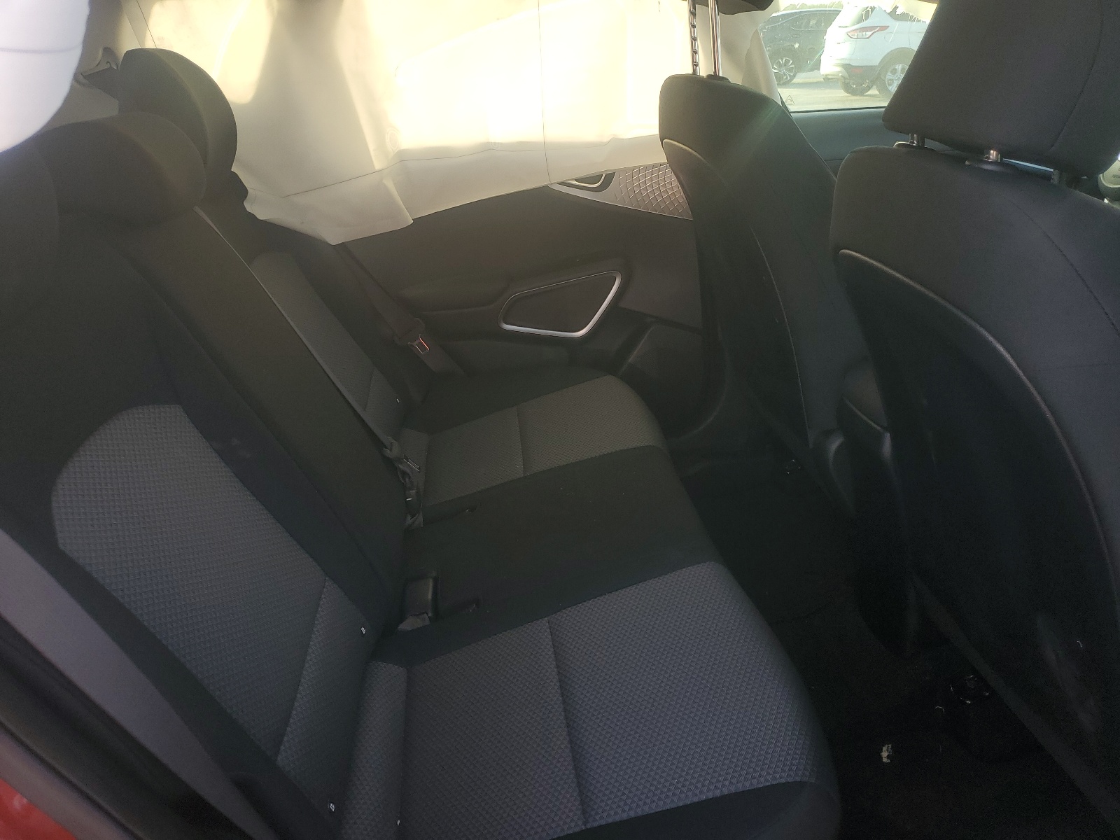 KNDJ23AU7L7084637 2020 Kia Soul Lx