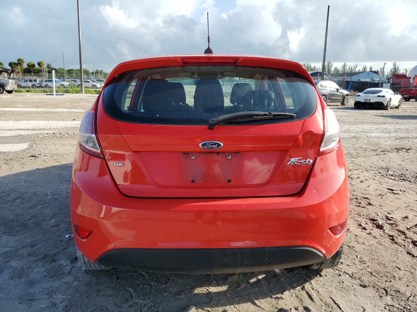 3FADP4EJ7FM111291 2015 Ford Fiesta Se