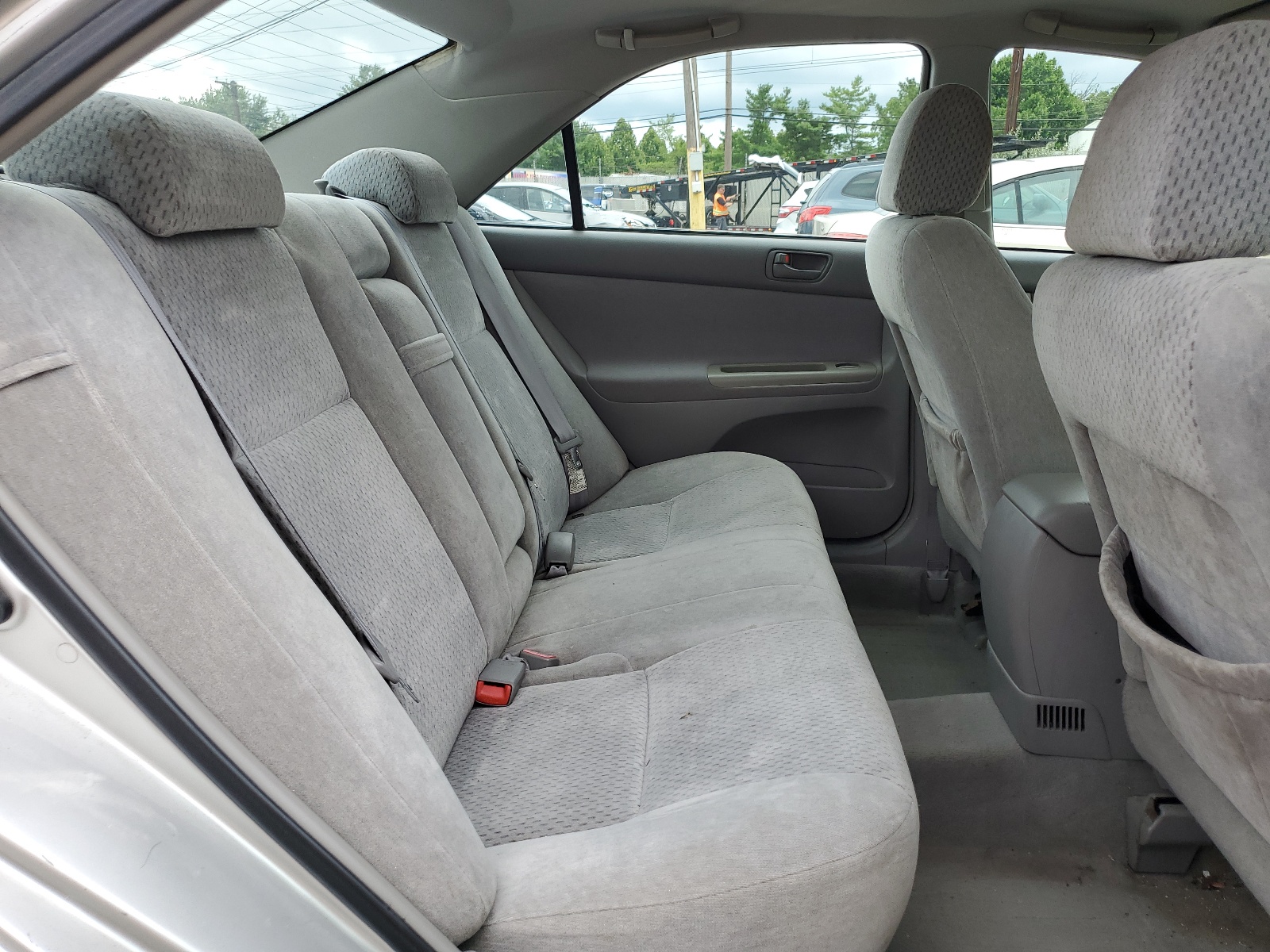 4T1BE32KX4U831011 2004 Toyota Camry Le