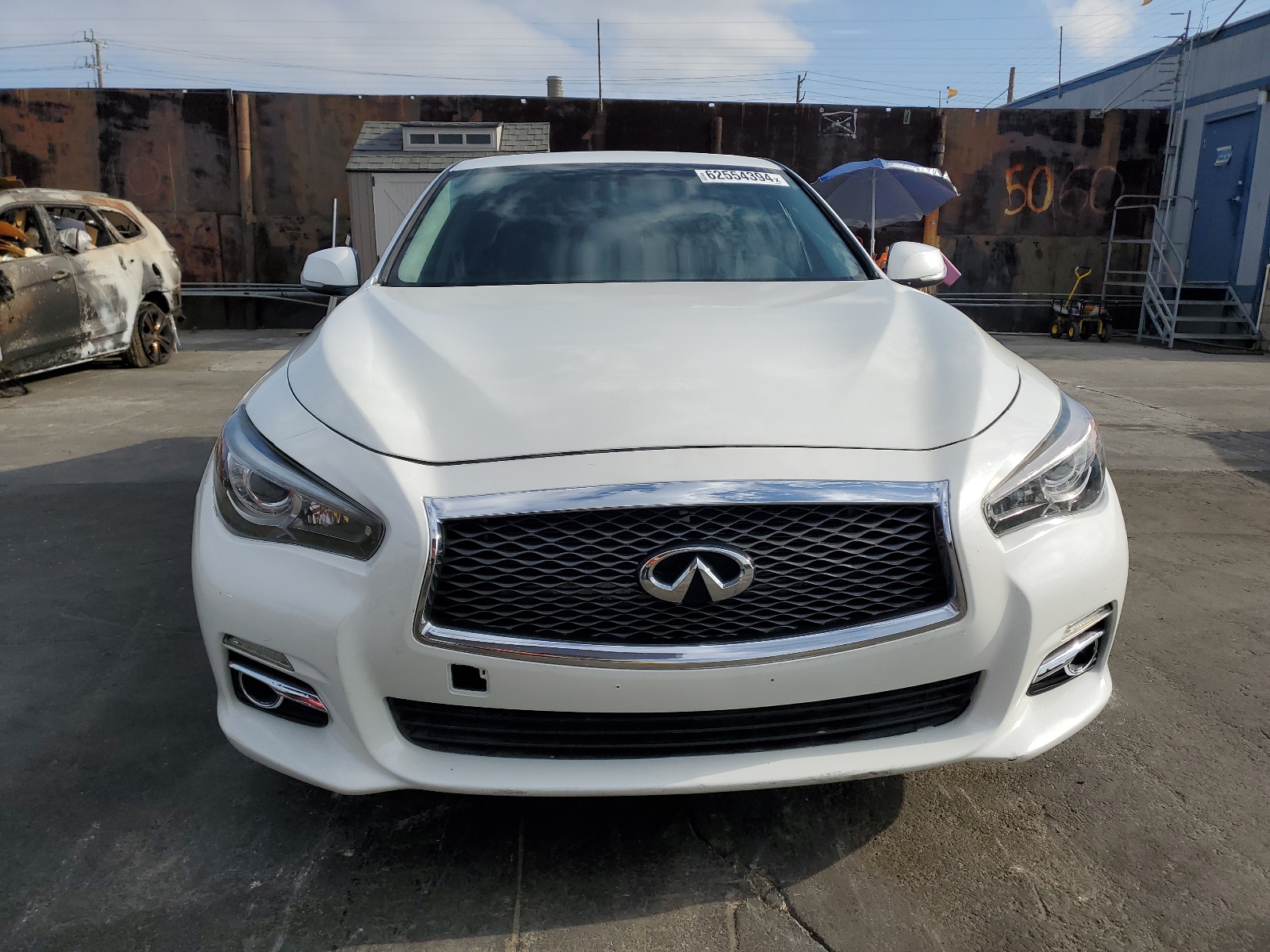 2014 Infiniti Q50 Base vin: JN1BV7AP1EM684039