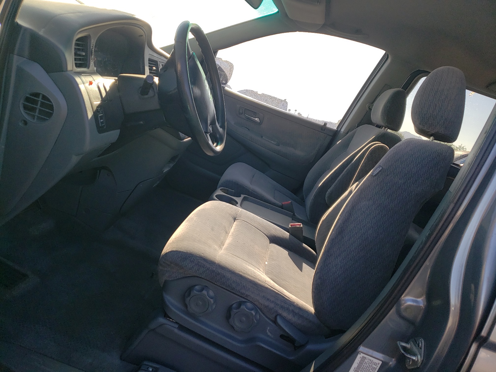 5FNRL18572B027009 2002 Honda Odyssey Lx