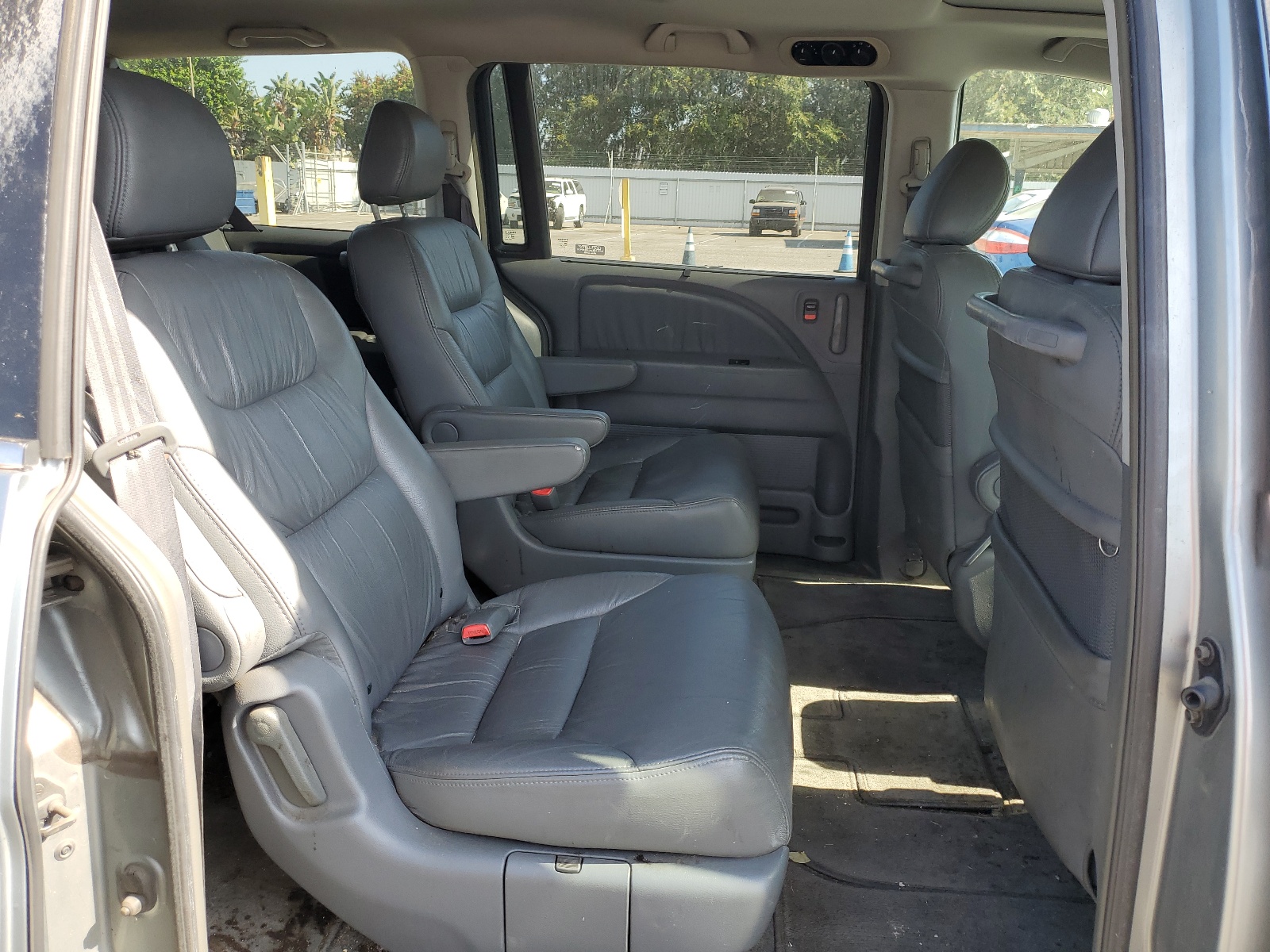 5FNRL387X6B126927 2006 Honda Odyssey Exl