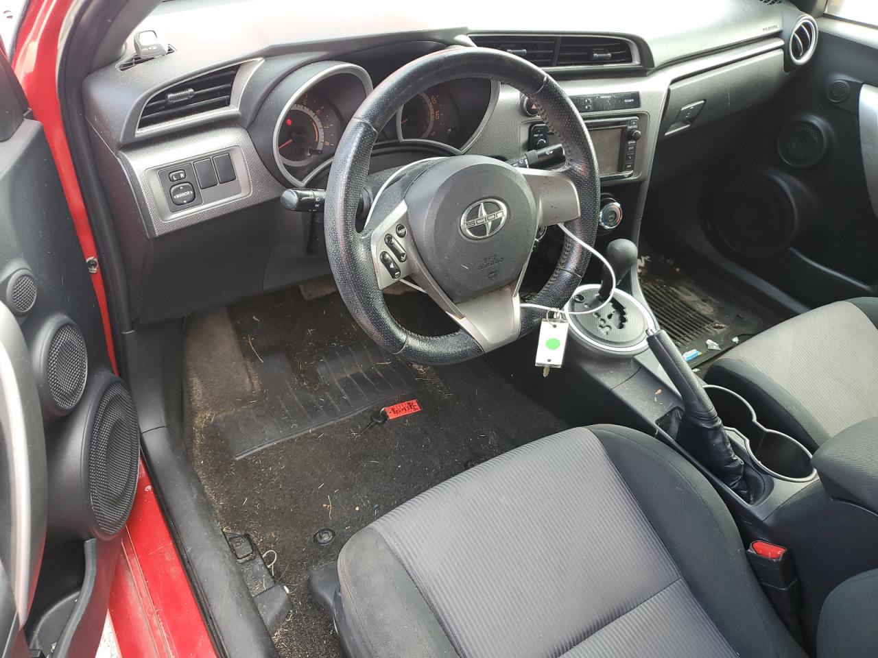 JTKJF5C7XE3076929 2014 Toyota Scion Tc