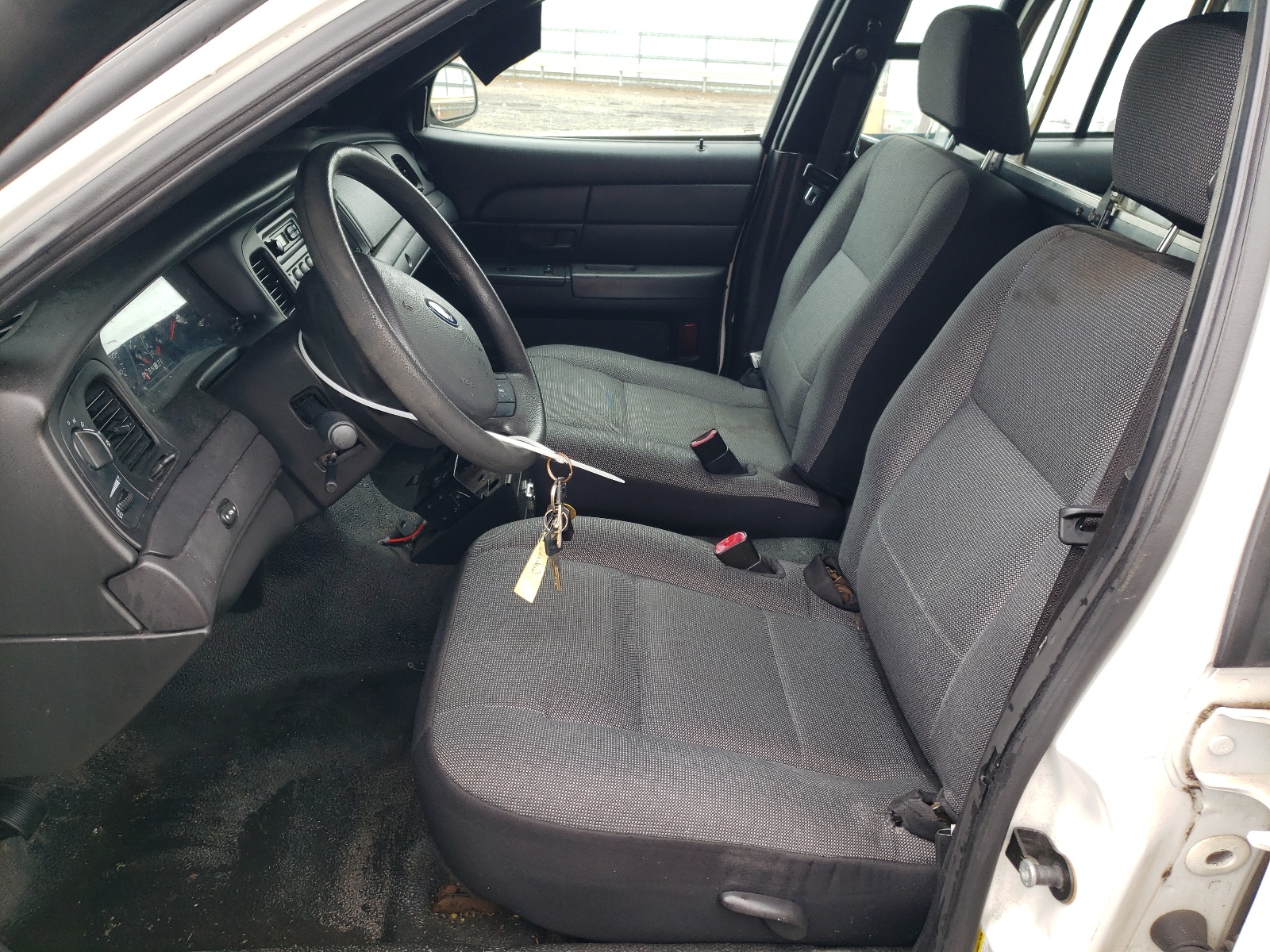 2FABP7BV4AX125422 2010 Ford Crown Victoria Police Interceptor