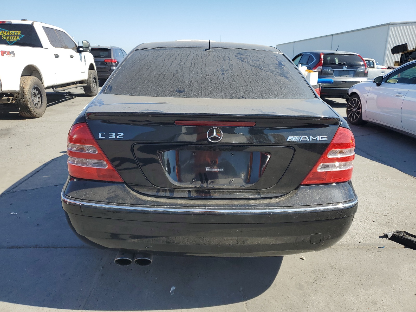 WDBRF65J42F163453 2002 Mercedes-Benz C 32 Amg Kompressor