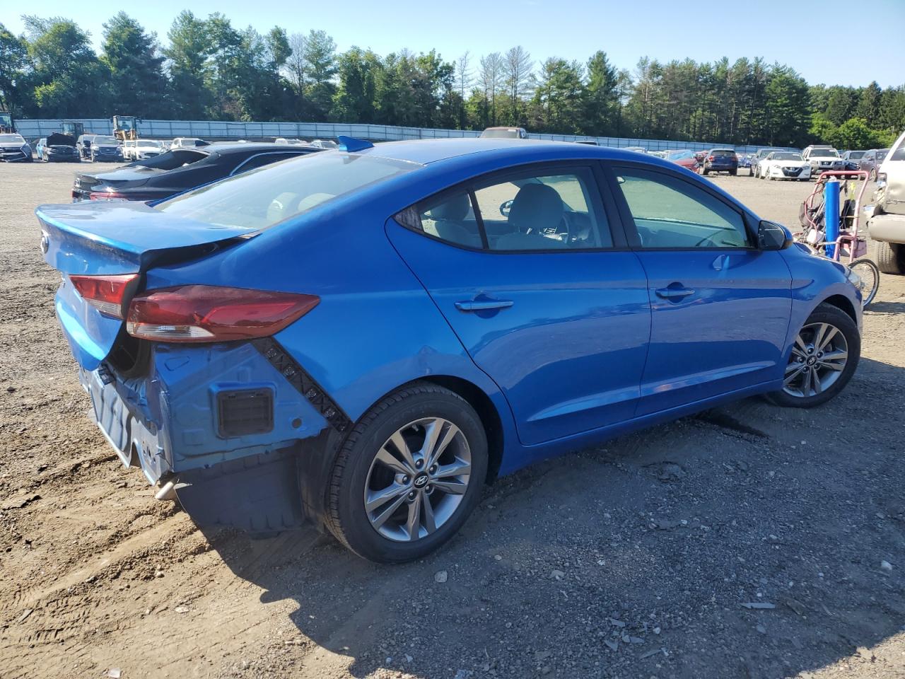 VIN KMHD84LFXHU241517 2017 HYUNDAI ELANTRA no.3