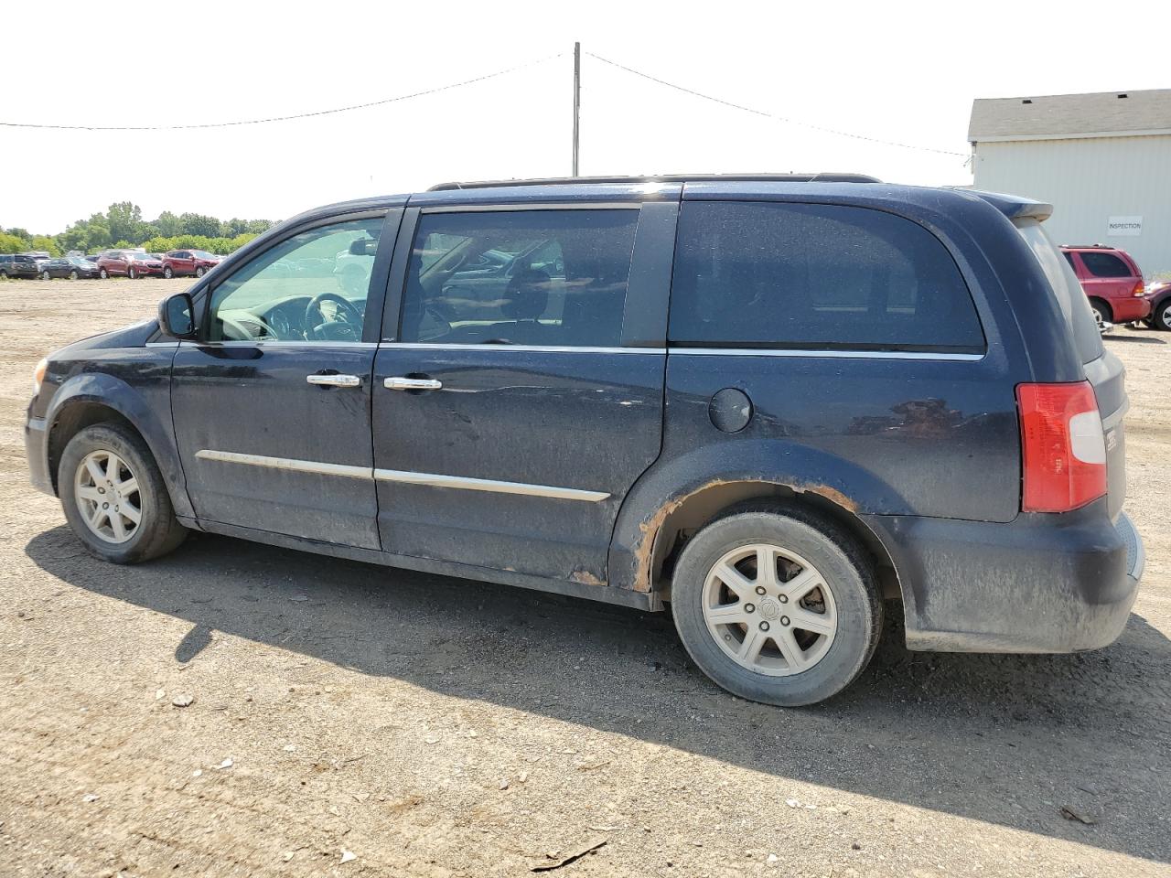 2011 Chrysler Town & Country Touring VIN: 2A4RR5DG2BR631031 Lot: 60852904