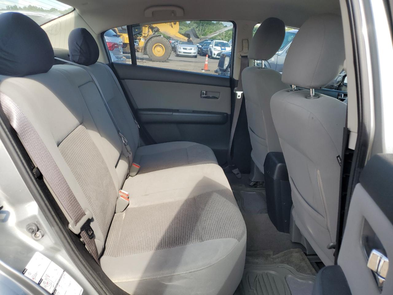 2010 Nissan Sentra 2.0 VIN: 3N1AB6AP3AL675944 Lot: 63655114