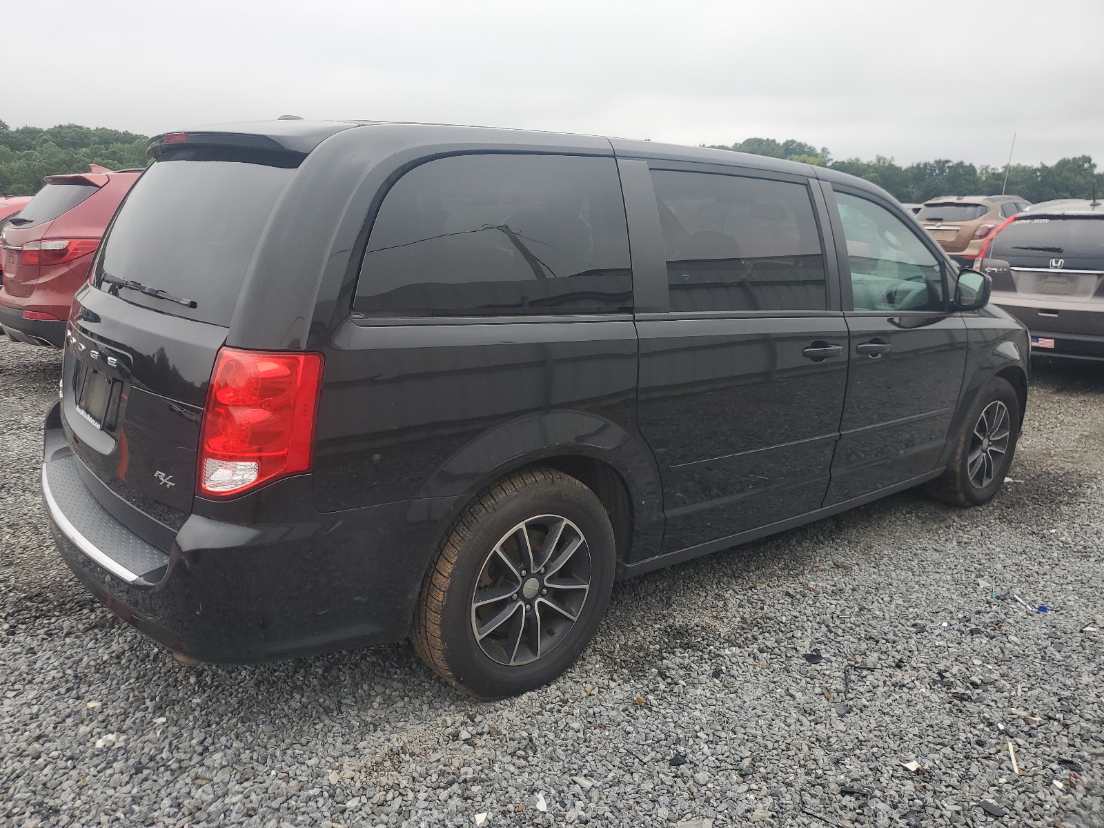 2016 Dodge Grand Caravan R/T vin: 2C4RDGEG9GR277563