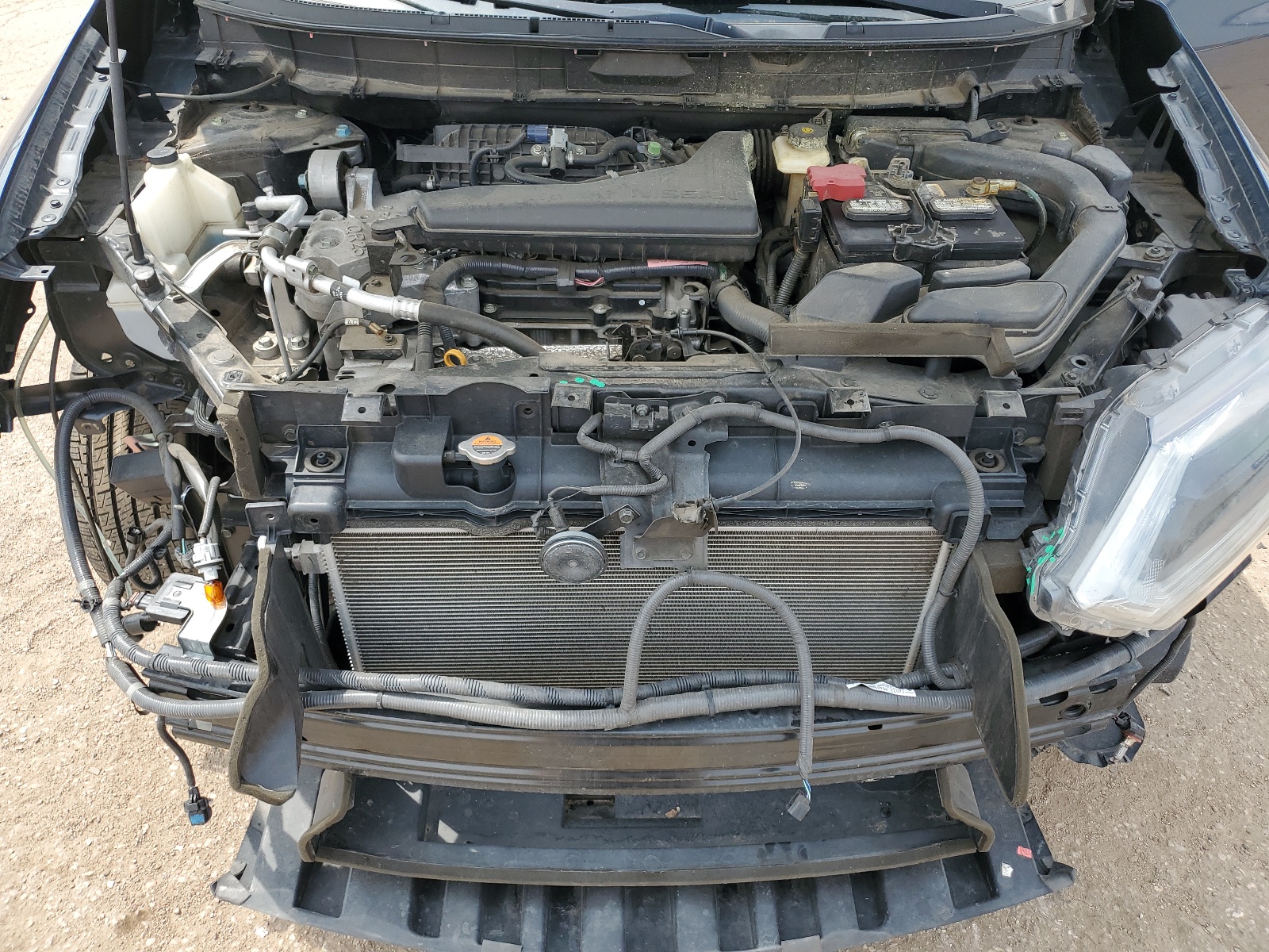 5N1AT2MVXFC827021 2015 Nissan Rogue S