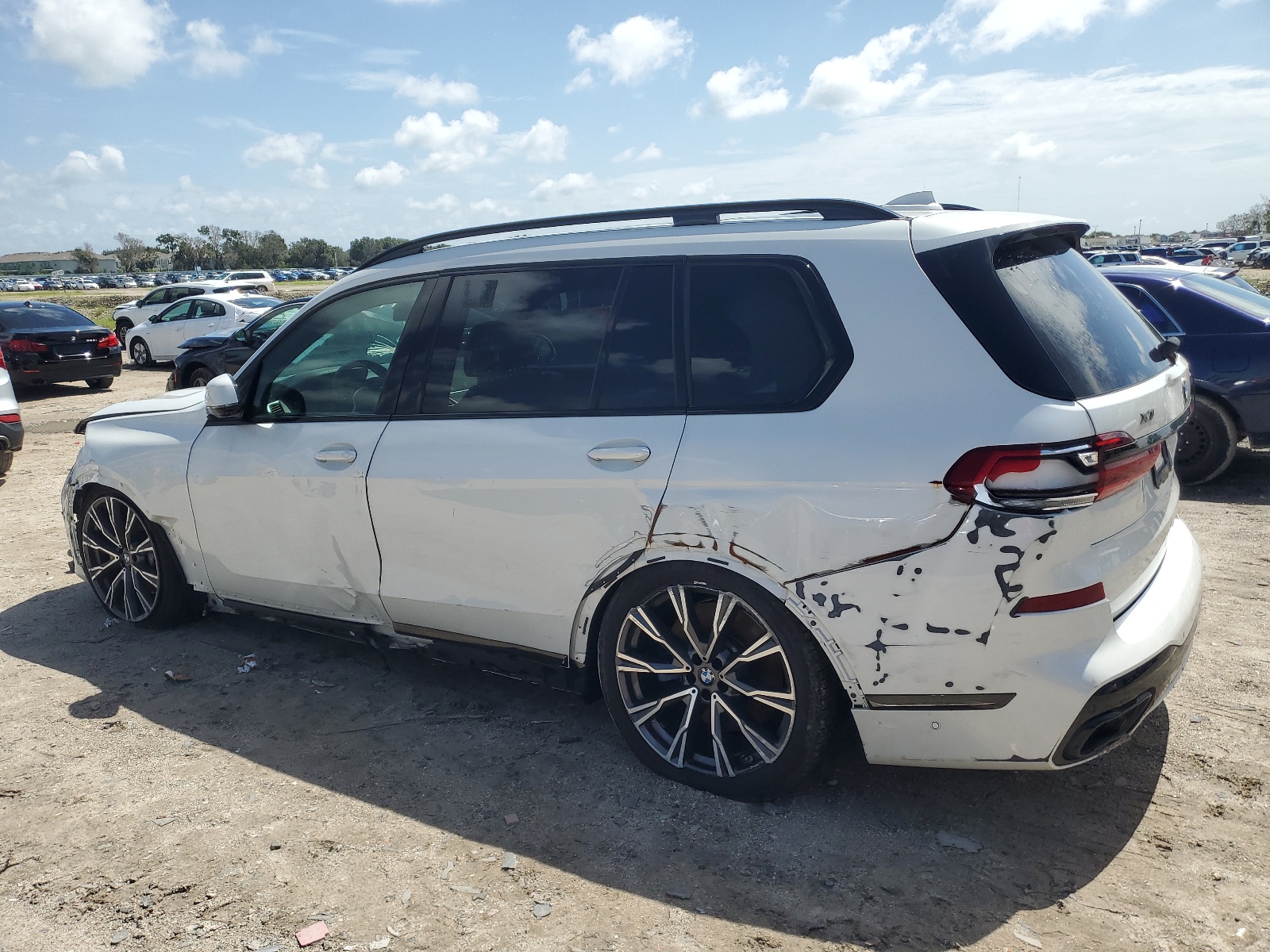 5UXCX6C0XL9D38031 2020 BMW X7 M50I