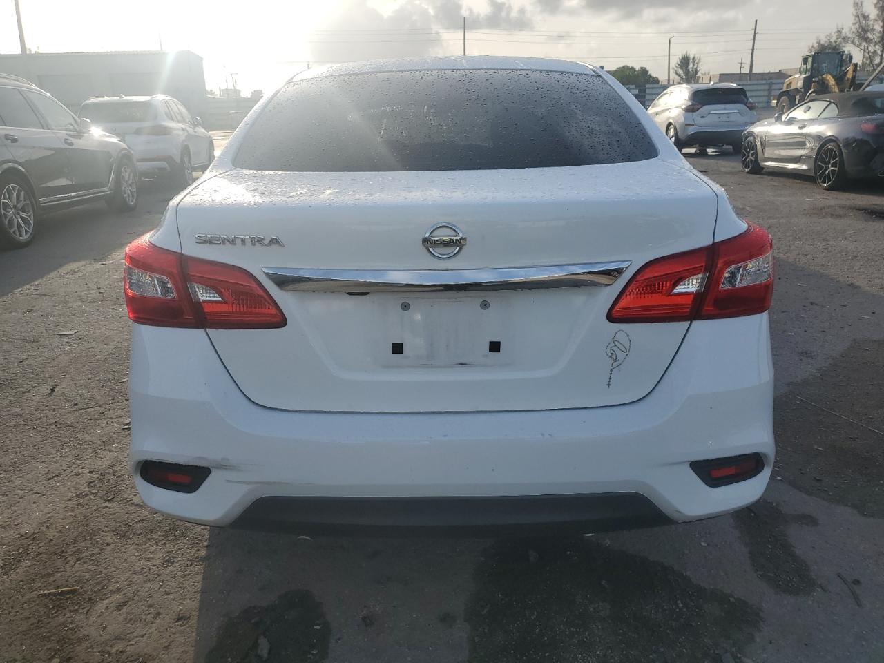 2018 Nissan Sentra S VIN: 3N1AB7AP8JY243617 Lot: 64019044